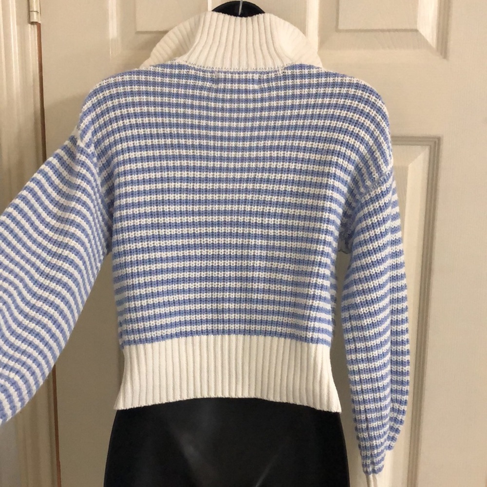 Jessica Simpson blue ecru stripe henley style quarter zipup sweater size medium - Picture 15 of 15